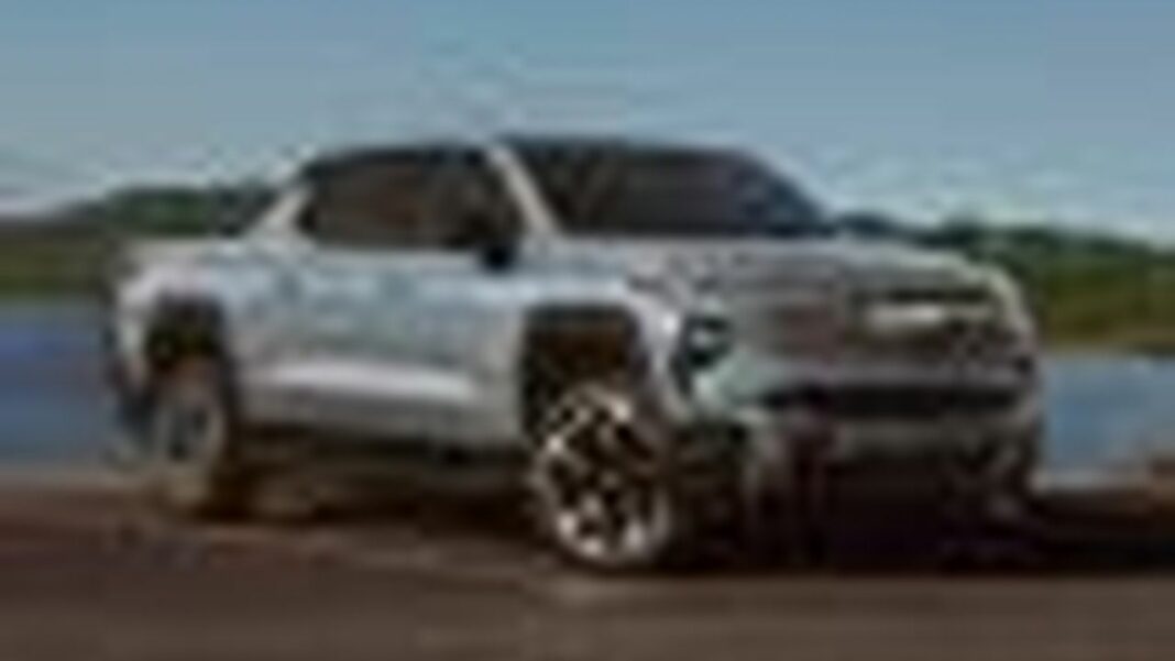 source:TheCarConnection - Chevrolet Silverado EV 2025: Il Futuro dei Pickup Elettrici