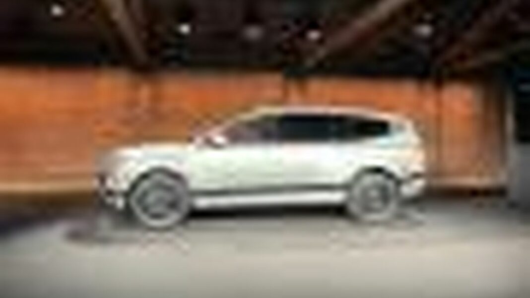 source:GreenCarReports - Hyundai Ioniq 9 2026: L'EV SUV che Ridefinisce il Comfort