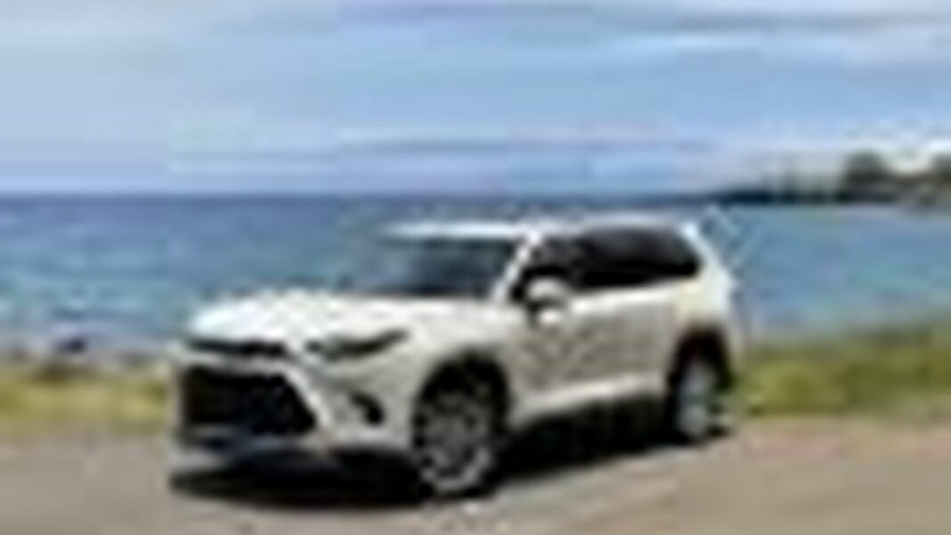source:TheCarConnection - Hyundai Palisade o Toyota Highlander: quale SUV scegliere?