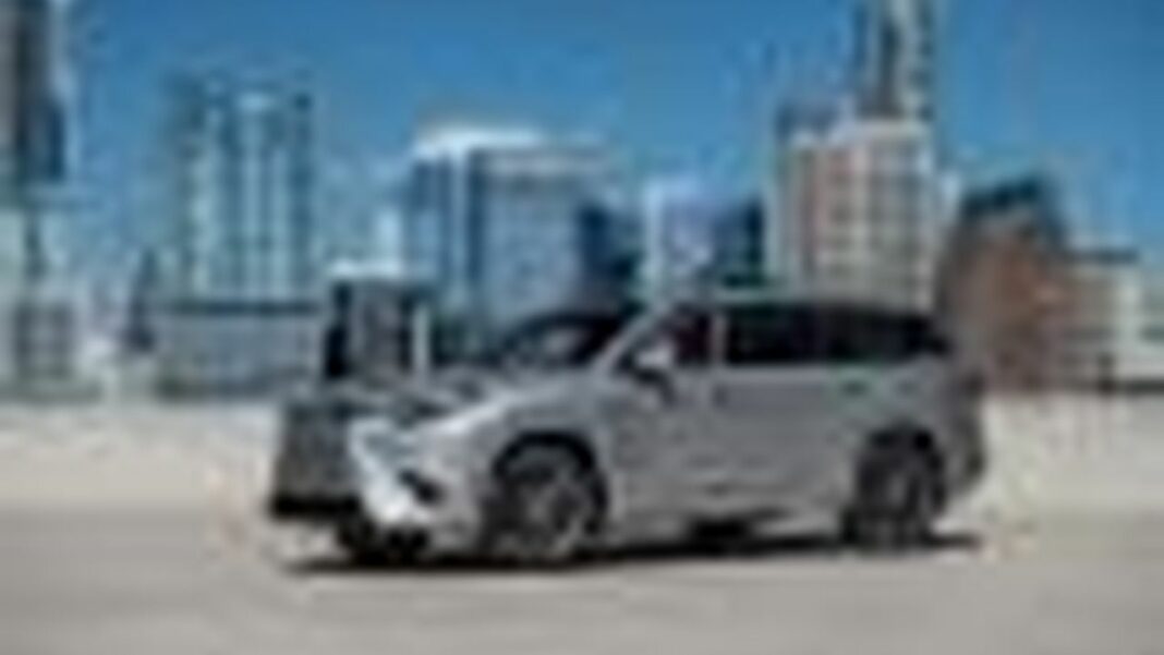 source:TheCarConnection - 2025 Lexus TX: Comfort e Innovazione in un SUV di Lusso