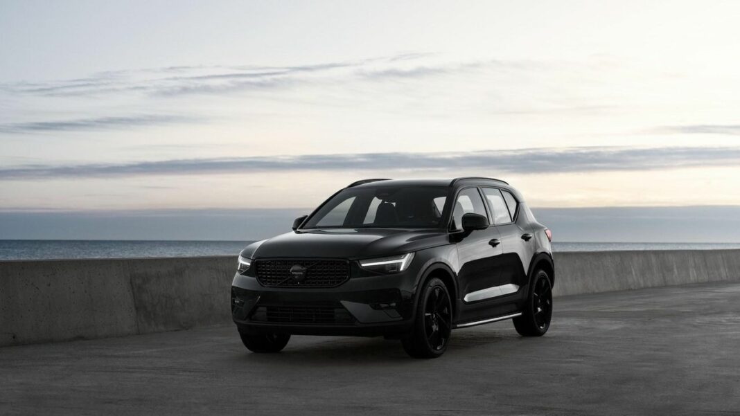 Prestazioni e Sicurezza del 2025 Volvo XC40: Un'Analisi Approfondita 2025 Volvo XC40: Stile Giocoso e Tecnologia Avanzata
