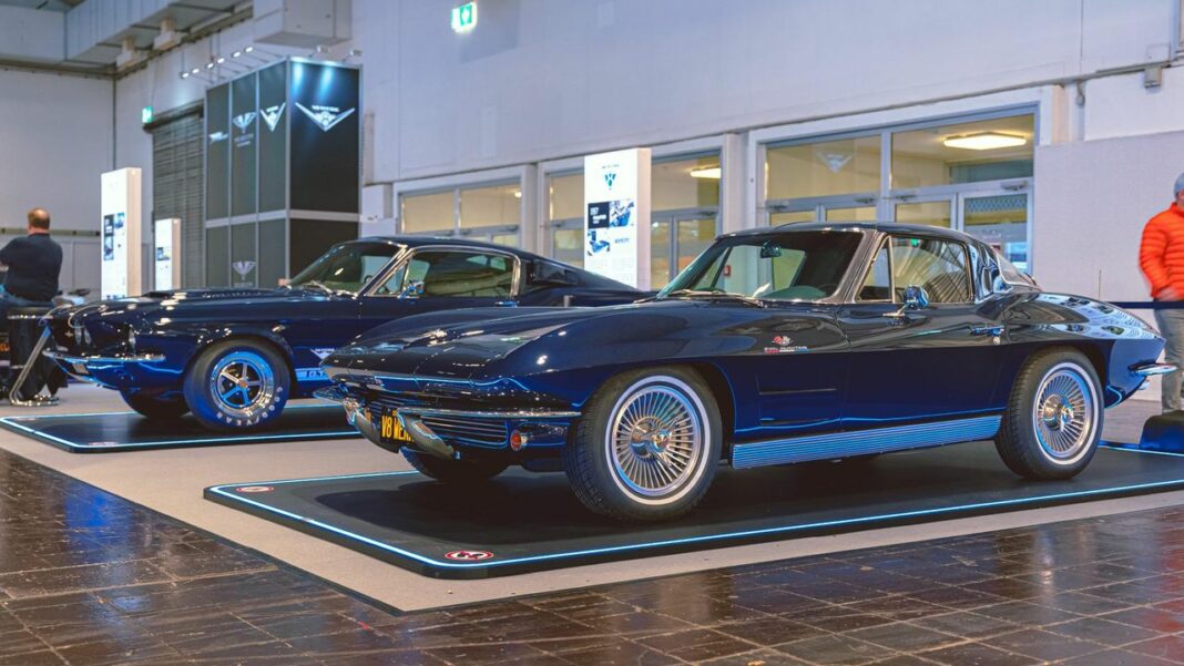 source:SpeedHunters - Icone V8: La Magia di GT500 e Stingray all'Essen Motor Show