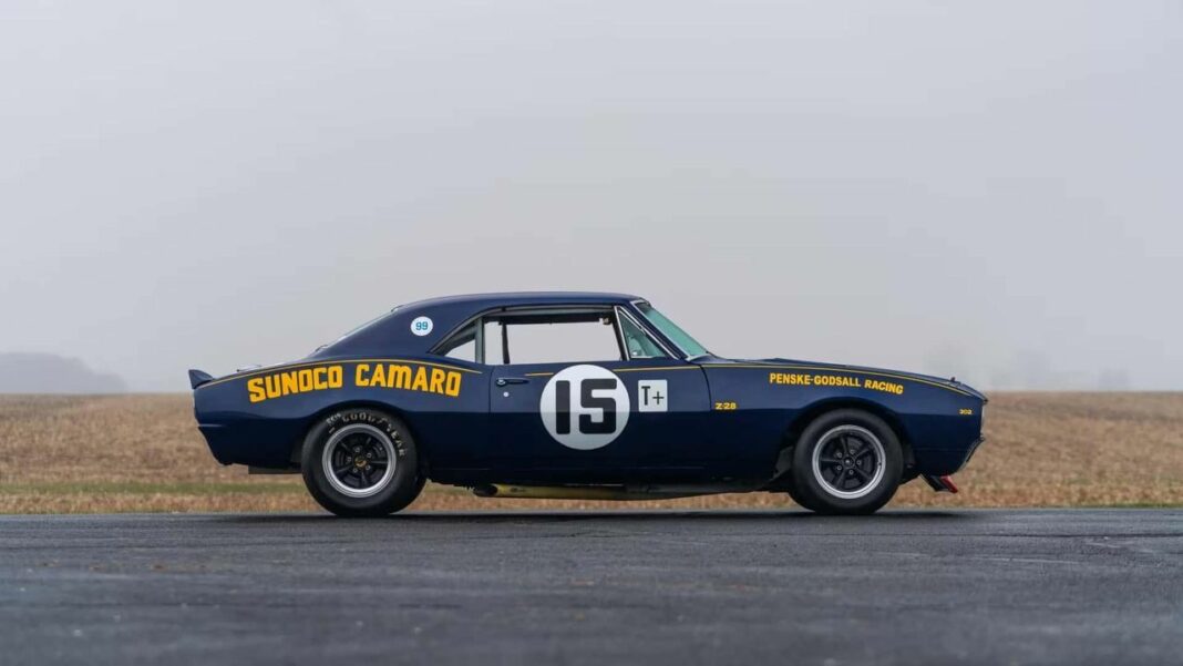 L'asta Mecum di Kissimmee: Un Evento Imperdibile per gli Appassionati Il Camaro Z/28: Il Leggendario Affare in Vendita!