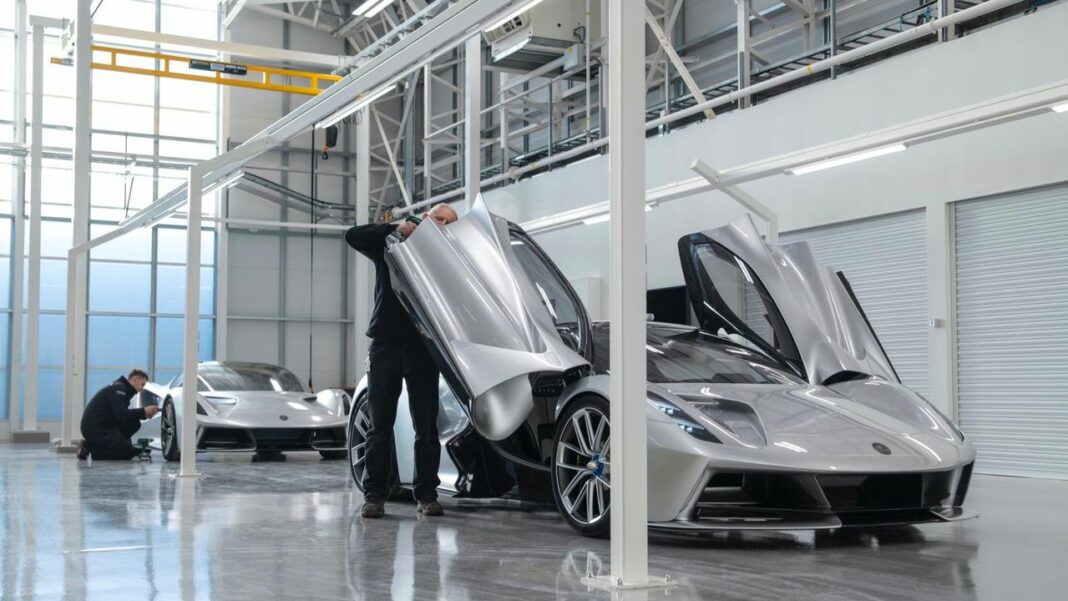 Produzione e Innovazione: Dettagli Tecnici della Lotus Evija e Edizioni Speciali Lotus Evija: consegne avviate per l'hypercar elettrica