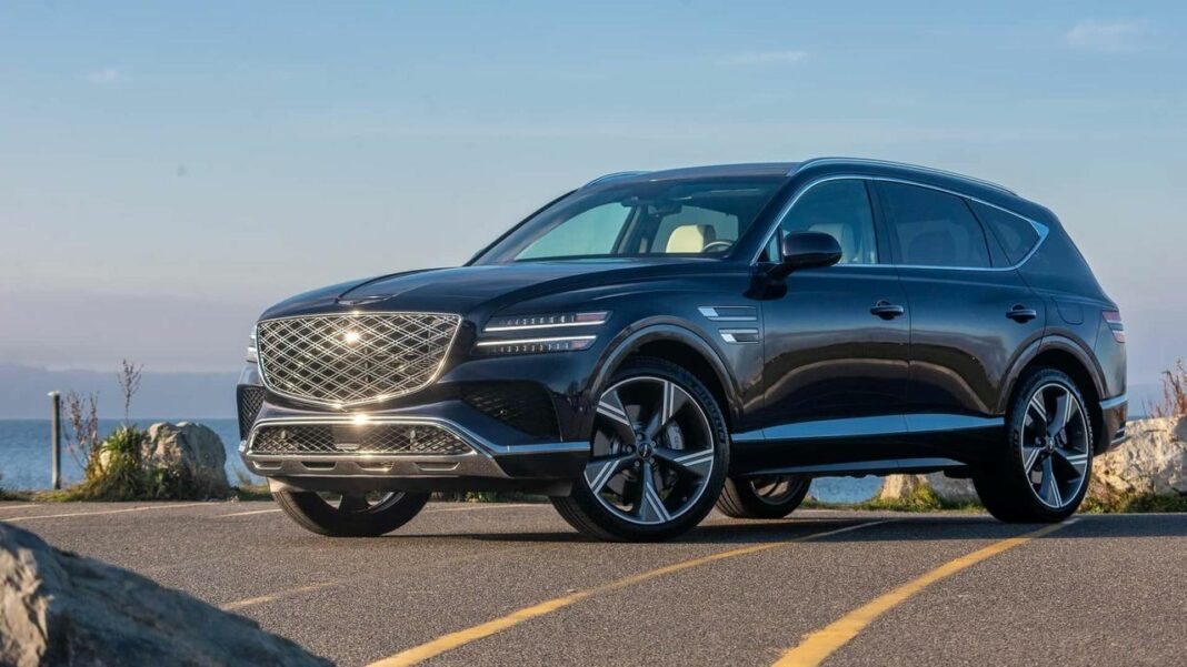 source:motor1 - Scopri il 2025 Genesis GV80: lusso e potenza in città