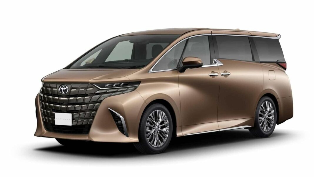 Prestazioni e Caratteristiche Tecniche dei Nuovi Minivan PHEV di Toyota Scopri il primo minivan PHEV giapponese di Toyota