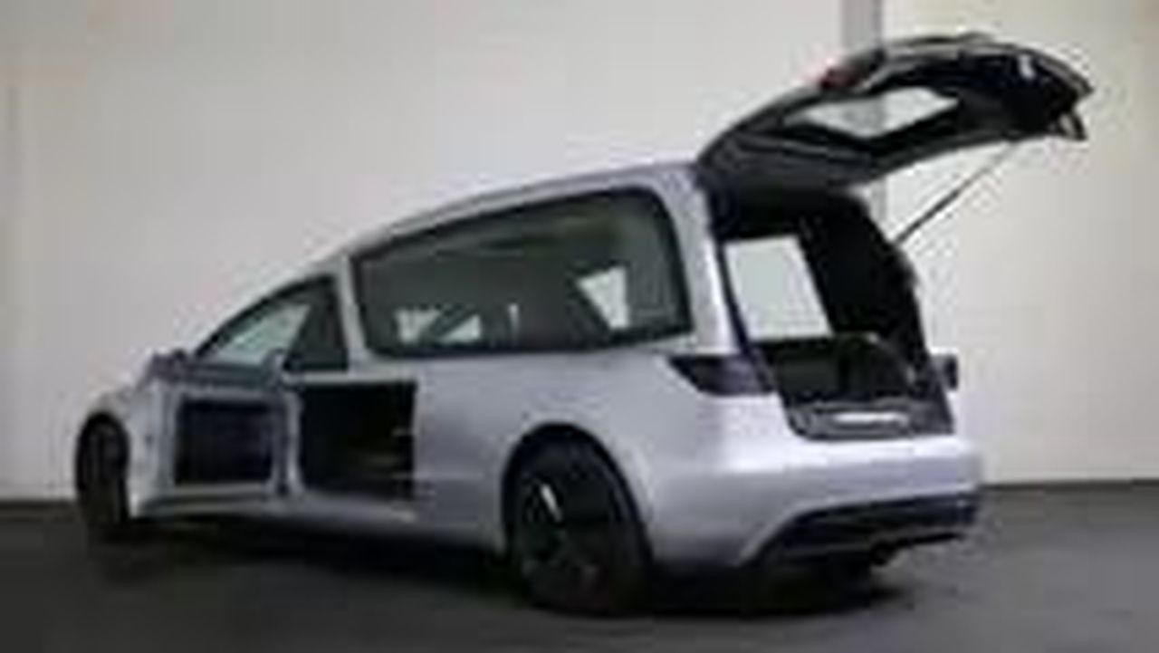 Caratteristiche_del_carro_funebre_Tesla_Bw0RcynHJy - Veicoli24 Caratteristiche del carro funebre Tesla - Carro funebre Tesla Model 3