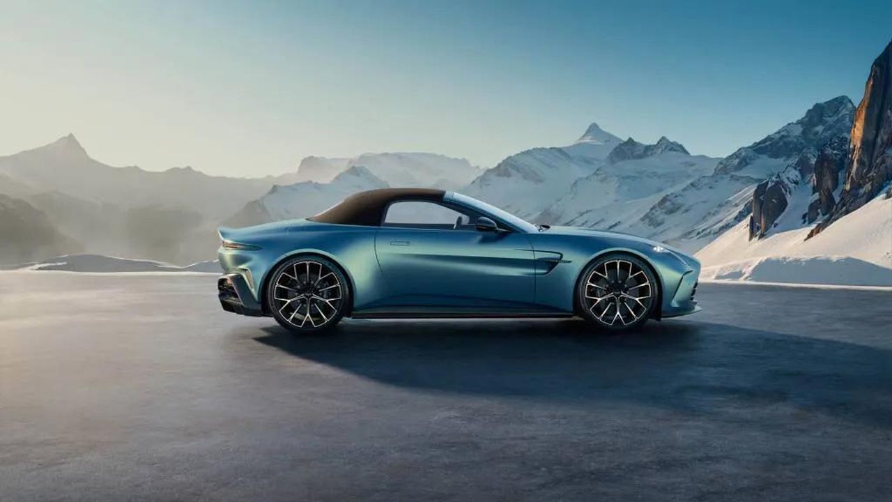 Caratteristiche_principali_del_Vantage_Roadster_HoWh84BmSx - Veicoli24 source:MotorAuthority - Caratteristiche principali del Vantage Roadster - 2026 Aston Martin Vantage Roadster