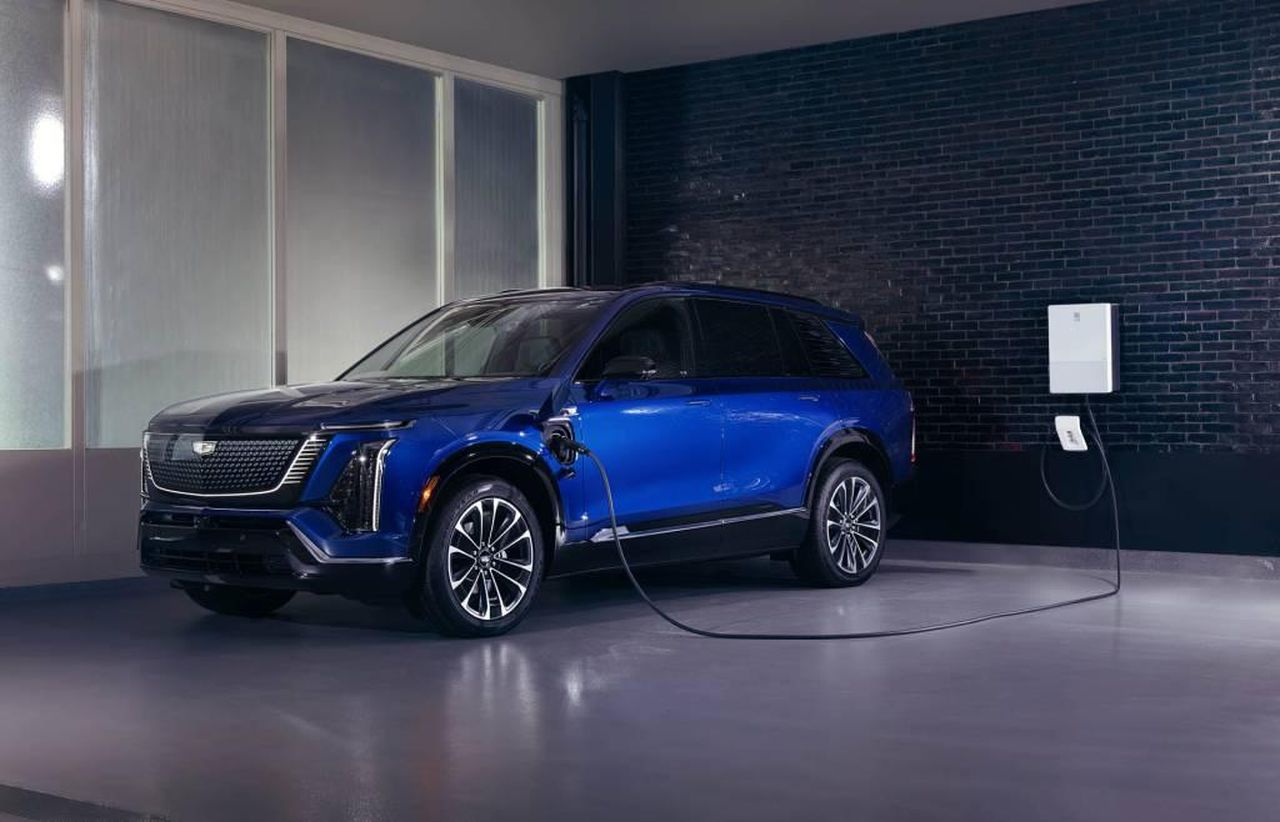 Dettagli_dellaccordo_tra_GM_e_Vianode_VDwVcLrsyu - Veicoli24 source:GreenCarReports - Dettagli dell'accordo tra GM e Vianode - 2026 Cadillac Vistiq