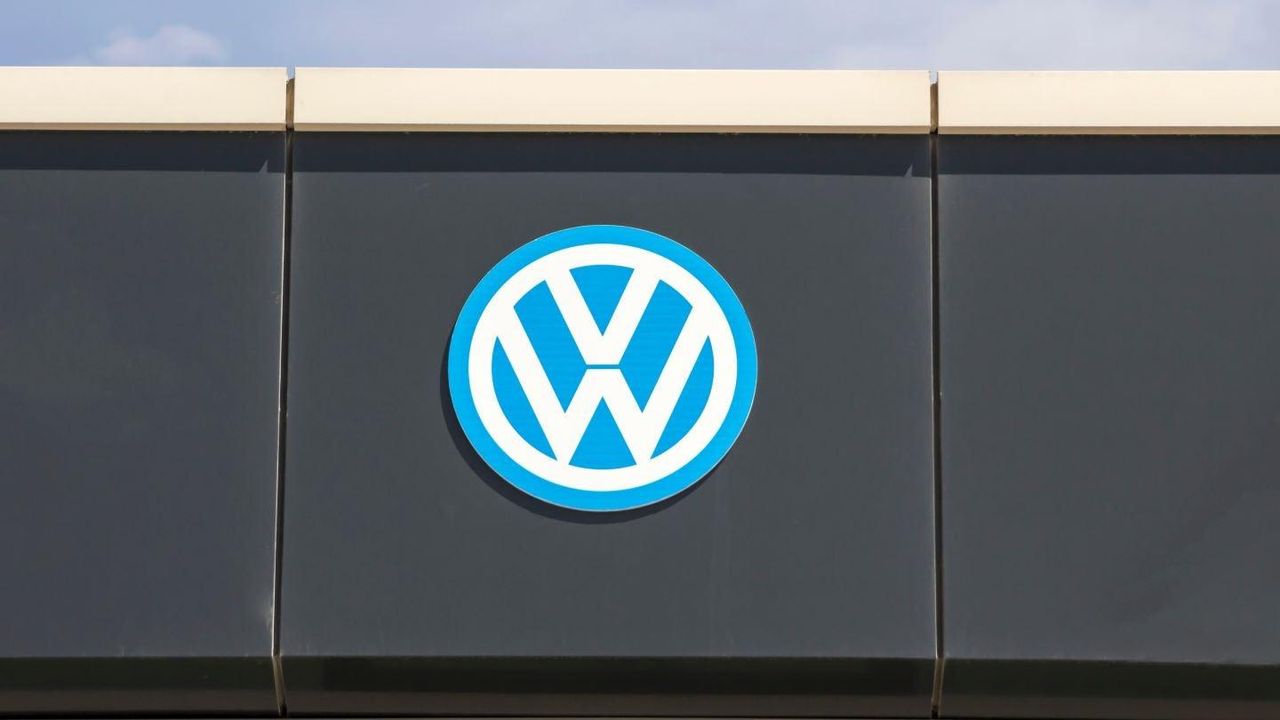 Dettagli_dellofferta_OVO_rdWYsGwLEM - Veicoli24 source:MotorFinanceOnline - Dettagli dell'offerta OVO - La partnership tra Volkswagen e OVO per veicoli elettrici.