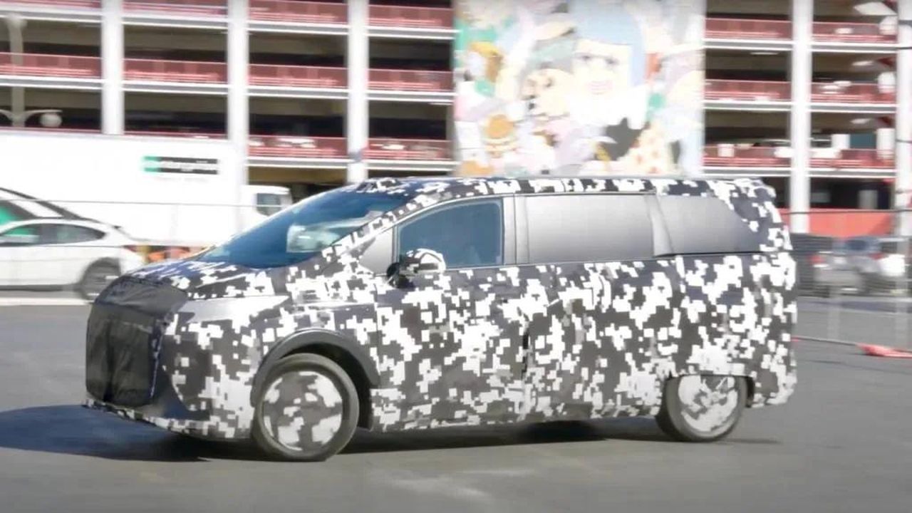 Dettagli_sui_modelli_FX_5_e_FX_6_jjMZqyYDW7 - Veicoli24 source:GreenCarReports - Dettagli sui modelli FX 5 e FX 6 - Prototipo Faraday Future FX Super One