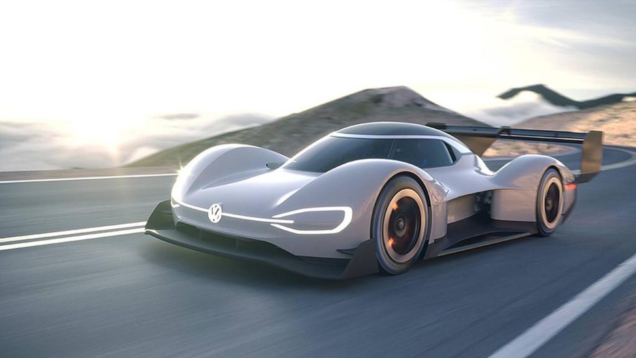 Dettagli_sul_Veicolo_Elettrico_di_Ford_VzUfzMK2A5 - Veicoli24 Dettagli sul Veicolo Elettrico di Ford - Auto da corsa Volkswagen ID R Pikes Peak del 2018