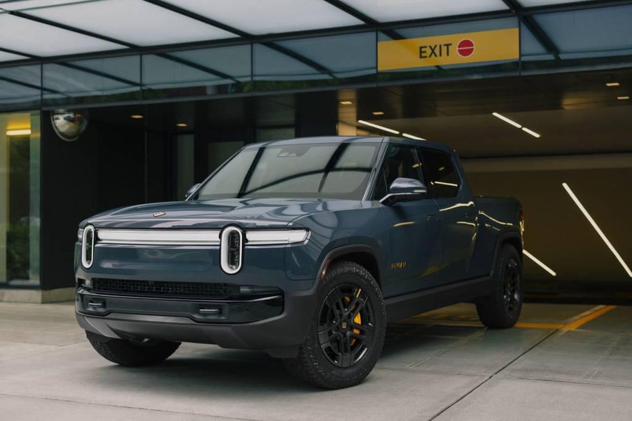 Dettagli_sulla_joint_venture_tra_Rivian_e_Volkswagen_THdhhEBiYL - Veicoli24 Dettagli sulla joint venture tra Rivian e Volkswagen - 2025 Rivian R1T