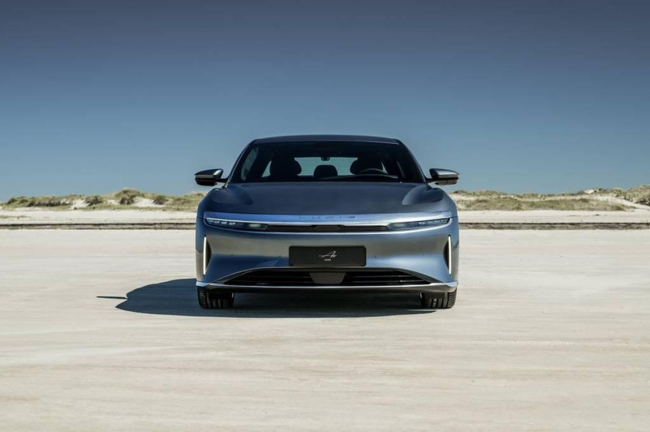 Flessibilit_superiore_rispetto_ad_Alexa_GcUgXg6S3T - Veicoli24 Flessibilità superiore rispetto ad Alexa - Lucid Air 2025 Pure