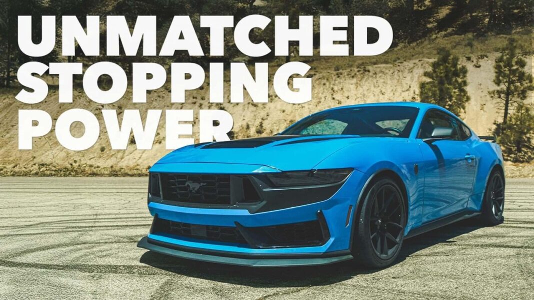 source:motor1 - Ford Mustang Dark Horse: Potenza e Innovazione nel Mondo delle Muscle Car