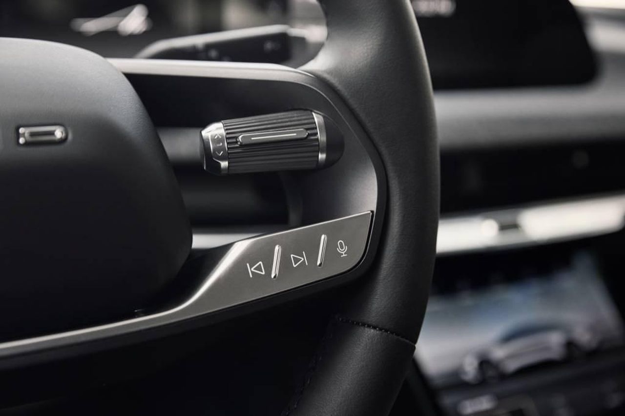 Il_contesto__fondamentale_per_il_nuovo_assistente_Lucid_laFgDRfvVb - Veicoli24 Il contesto è fondamentale per il nuovo assistente Lucid - Lucid Air 2025 Pure
