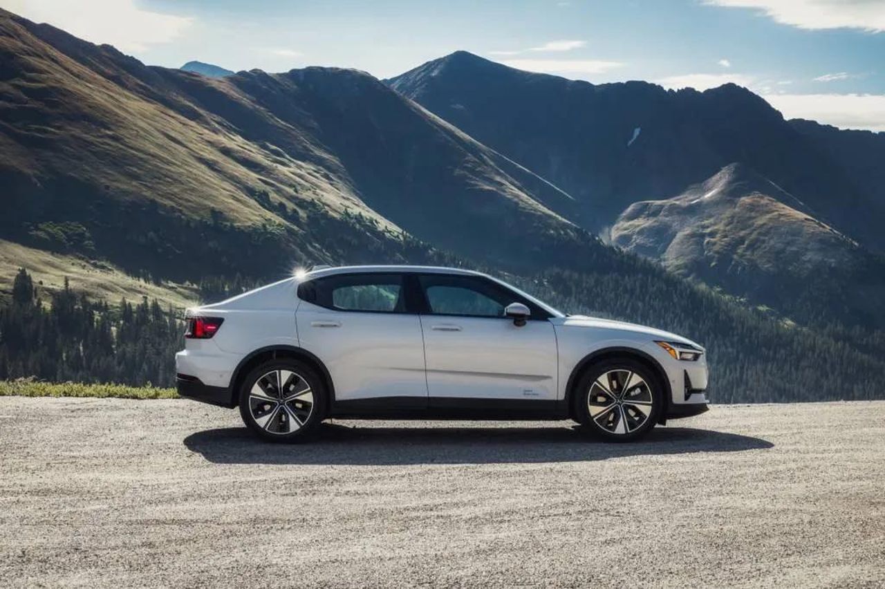 Il_successore_della_Polestar_2_e_la_nuova_gamma_di_modelli_gRiWdnnQfi - Veicoli24 source:GreenCarReports - Il successore della Polestar 2 e la nuova gamma di modelli - Polestar 2 motore singolo 2024