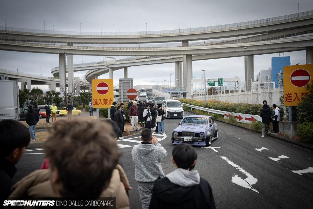 source:SpeedHunters - Inizio del 2025: Il New Year Meet al Daikoku Parking Area