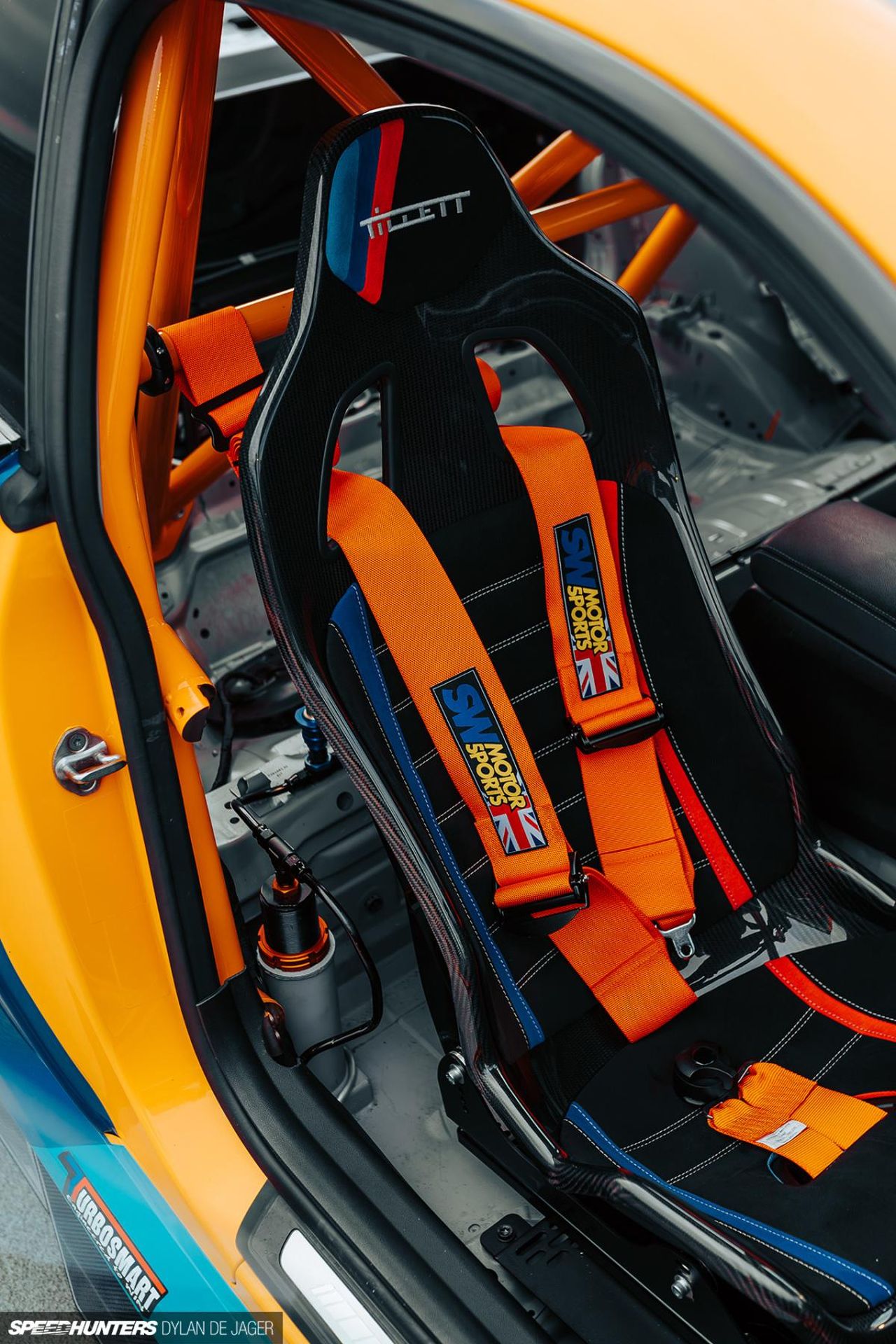 Interni_e_comfort_dellM2_gNYtJP4gim - Veicoli24 source:SpeedHunters - Interni e comfort dell'M2 - Interni dell'M2
