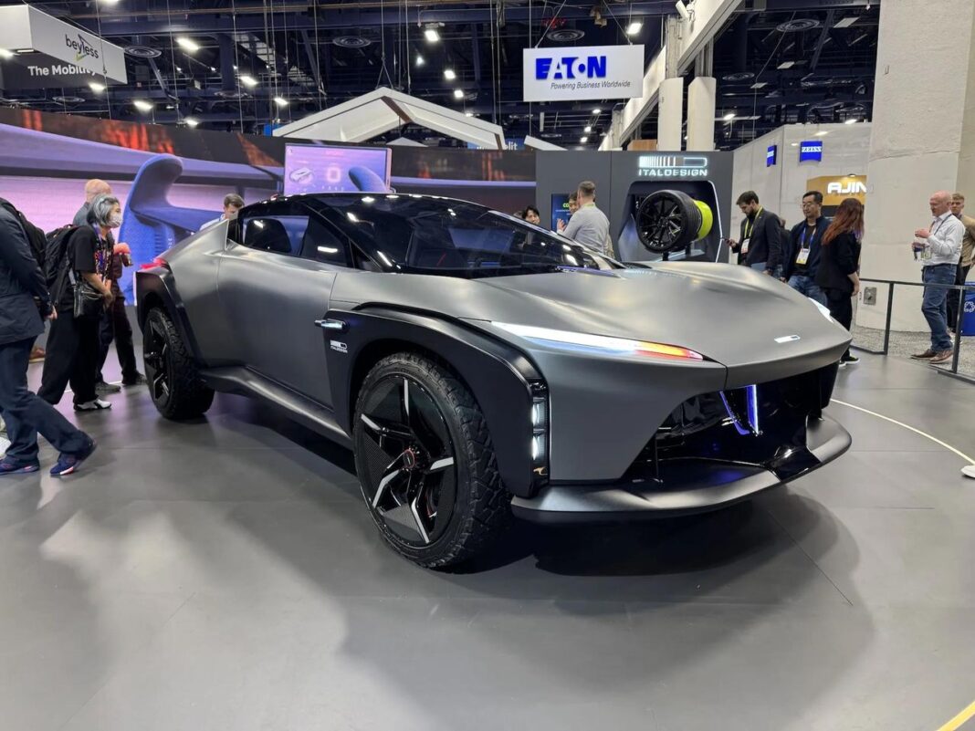 source:MotorAuthority - Italdesign Quintessenza: il futuro con motori in-ruota da 2000 hp