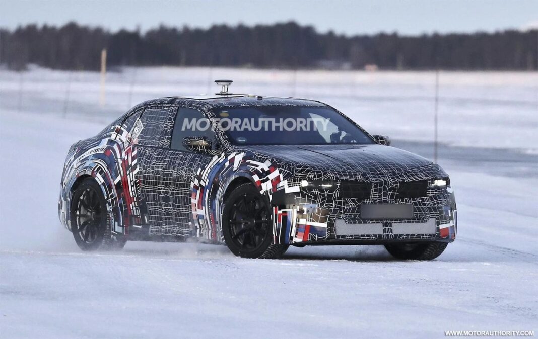 source:MotorAuthority - La nuova BMW M3: potenza elettrica e tradizionale in arrivo nel 2027