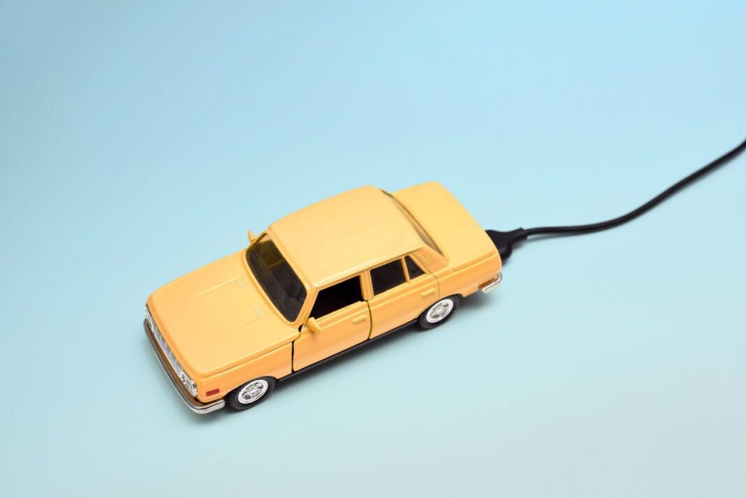 source:AutoVista24 - Mercato auto nel Regno Unito: calo delle vendite ma crescita dei veicoli elettrici