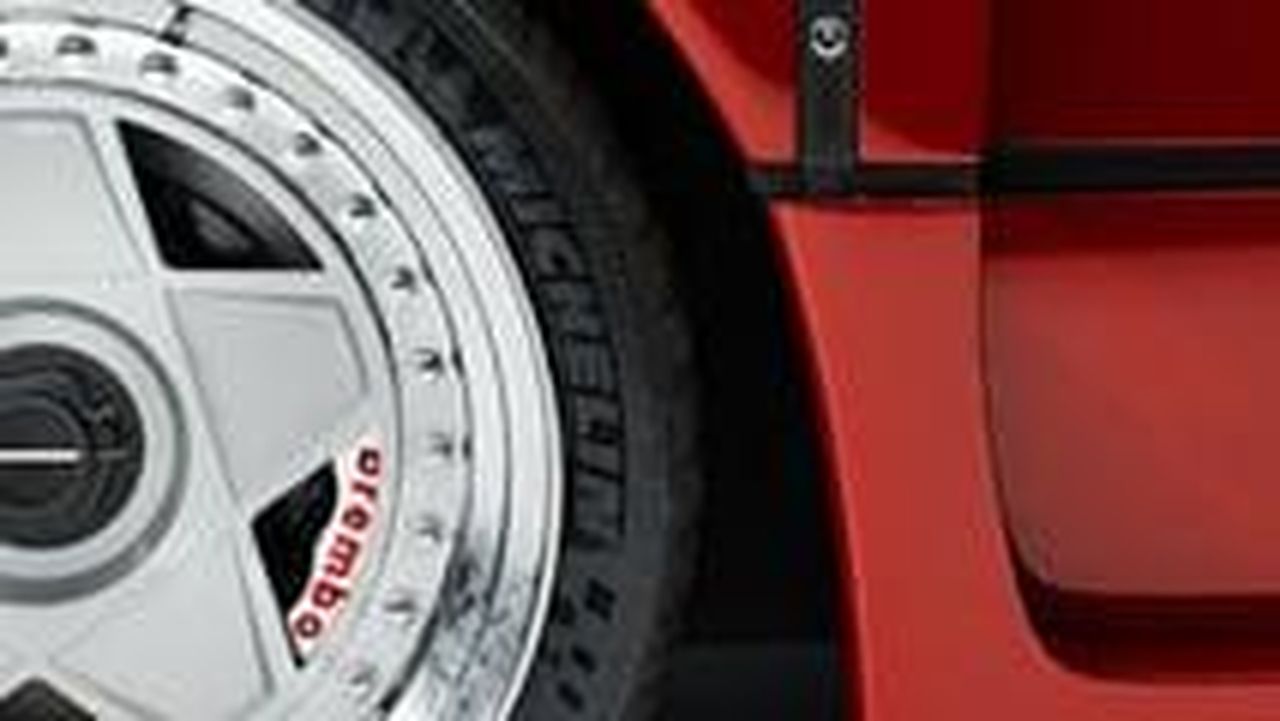 Miglioramenti_tecnici_e_visivi_4oI2lTGQCm - Veicoli24 Miglioramenti tecnici e visivi - Ferrari F40 Alte Prestazioni