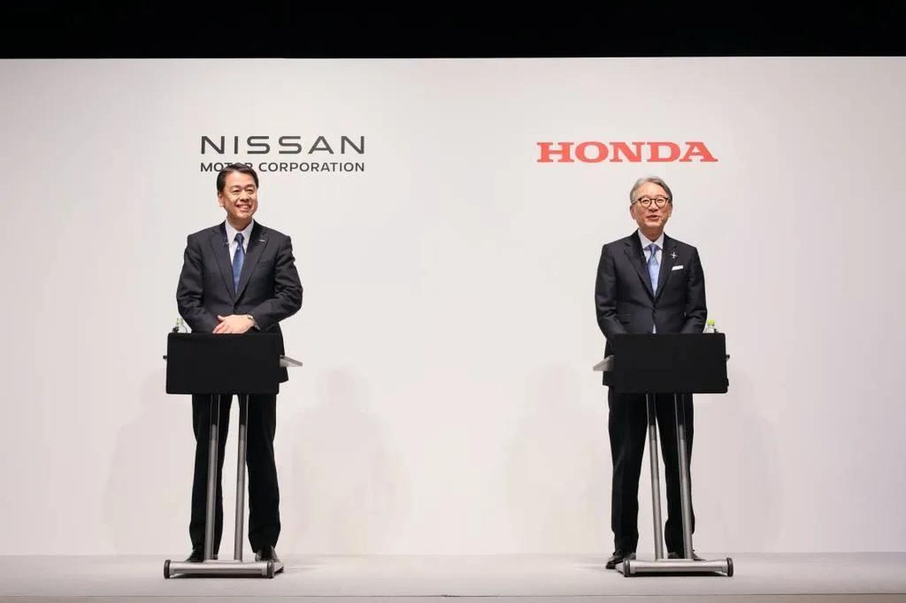 Mitsubishi_e_la_fusione_con_Honda_e_Nissan_4XN6lA5fsd - Veicoli24 Mitsubishi e la fusione con Honda e Nissan - I CEO di Honda e Nissan studiano la partnership EV - Marzo 2024