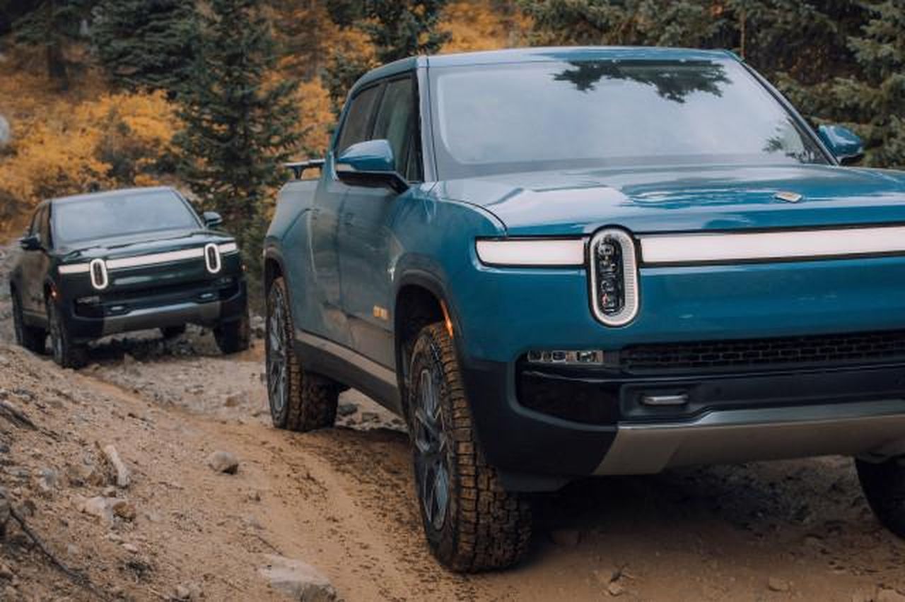 Modelli_di_pickup_elettrici_e_prezzi_vvQreBSDKy - Veicoli24 source:TheCarConnection - Modelli di pickup elettrici e prezzi - 2023 Rivian R1T