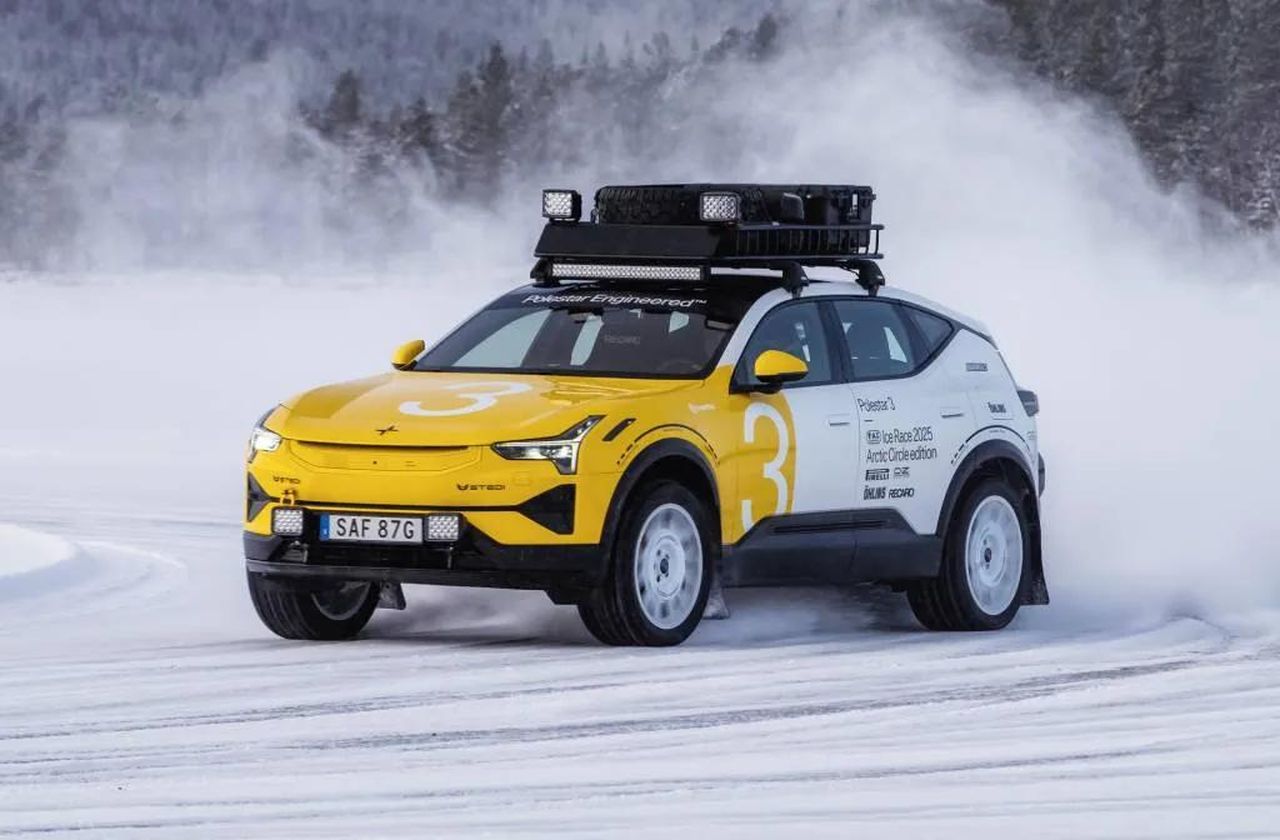 Polestar_2_Arctic_Circle_e_nuovi_modelli_fzWNUamTP2 - Veicoli24 Polestar 2 Arctic Circle e nuovi modelli - Collezione Polestar Arctic Circle