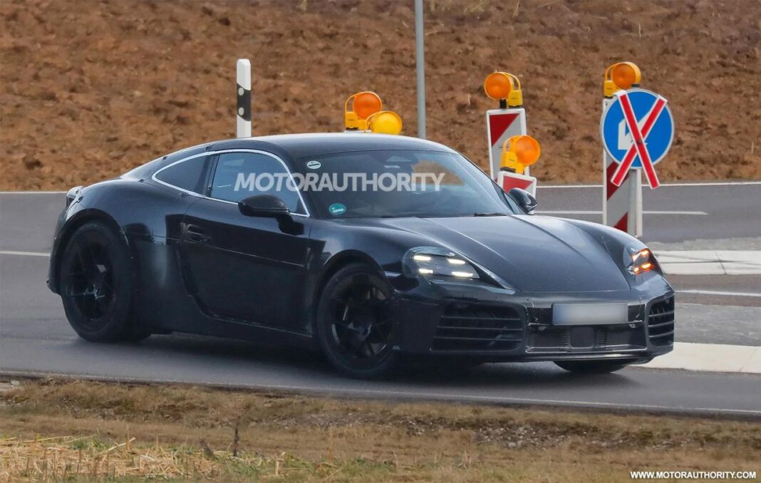 Futuro delle versioni a benzina Porsche 718 Cayman elettrico: debutto previsto nel 2026