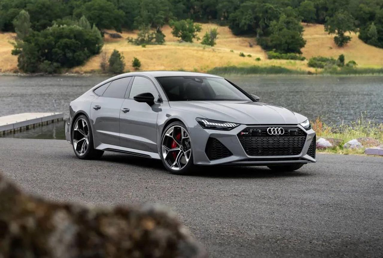 Prototipi_dellRS_7_avvistati_in_versione_Avant_DbIk2cuToo - Veicoli24 Prototipi dell'RS 7 avvistati in versione Avant - 2024 Audi RS 7 Sportback Performance