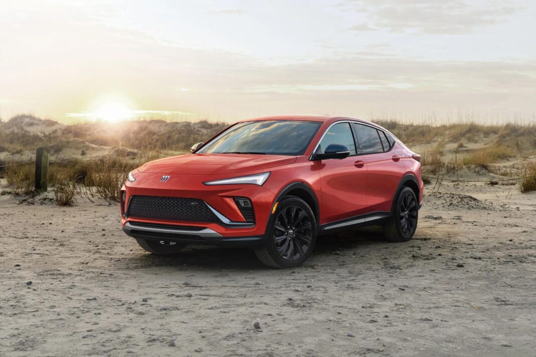 source:TheCarConnection - Recensione Esperta della Buick Envista 2025