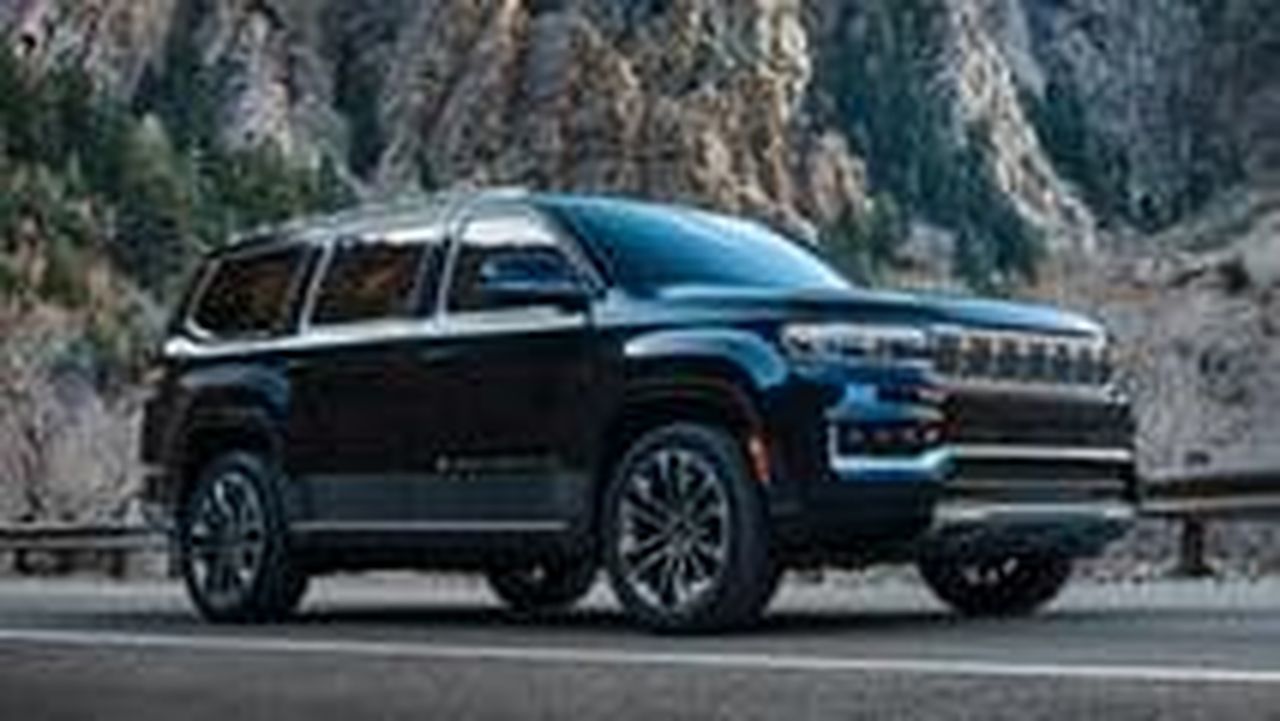 Riduzioni_di_prezzo_per_i_veicoli_Jeep_nel_2025_cgB63IONKj - Veicoli24 source:motor1 - Riduzioni di prezzo per i veicoli Jeep nel 2025 - Jeep Grand Wagoneer
