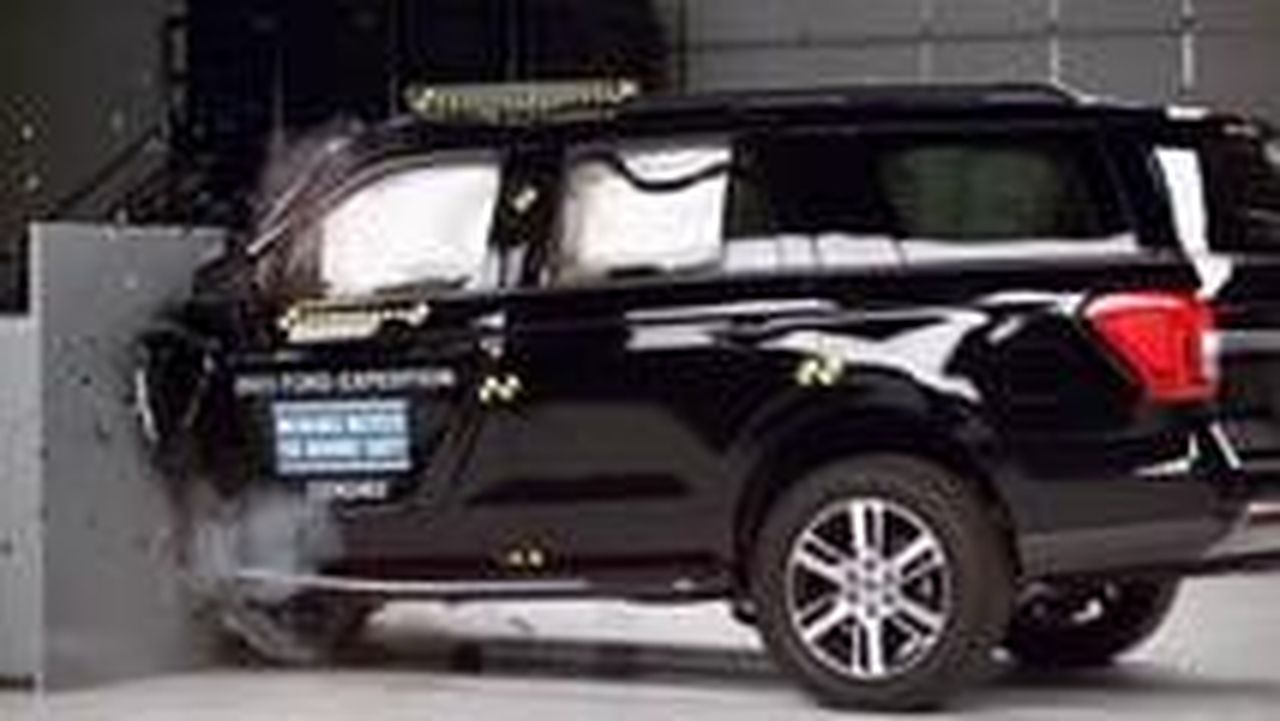 Risultati_dei_test_con_veicoli_specifici_IdMQGKcsfP - Veicoli24 source:motor1 - Risultati dei test con veicoli specifici - Test di crash con Ford Expedition