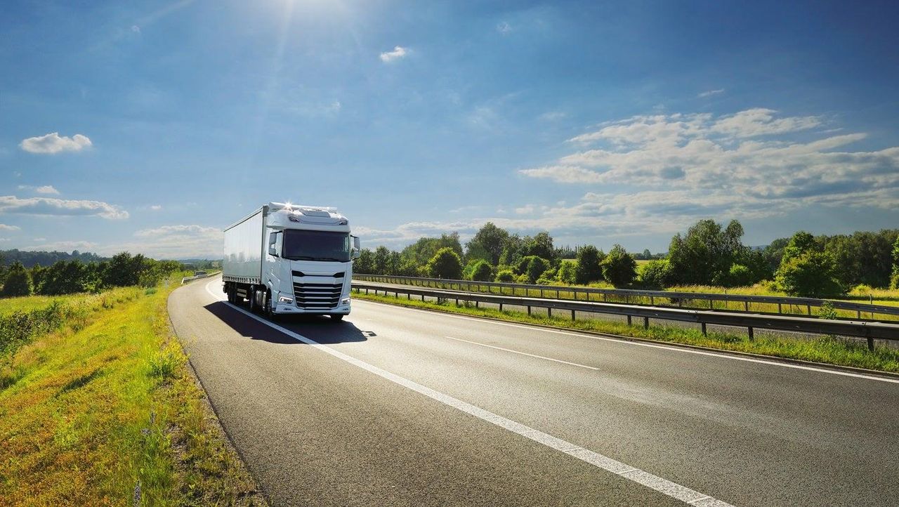 Tendenze_nelle_vendite_di_furgoni_N6YK0LRTrc - Veicoli24 Tendenze nelle vendite di furgoni - Registrazioni di veicoli commerciali in Europa