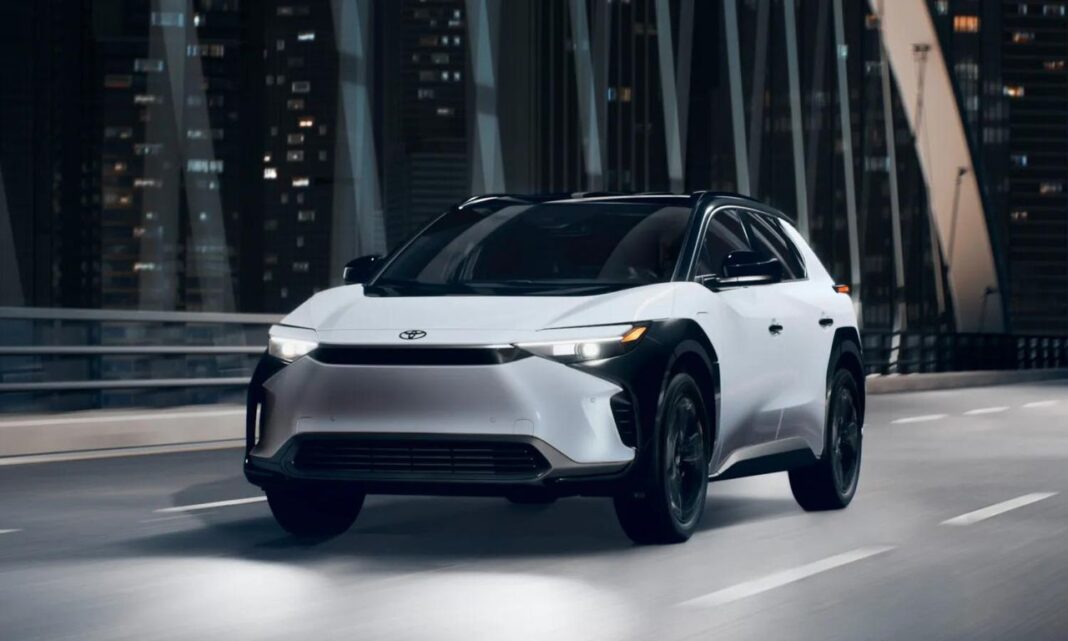 Competizione nel mercato degli EV Toyota chiude il 2024 con 10,8 milioni di veicoli venduti, ma perde quote di mercato