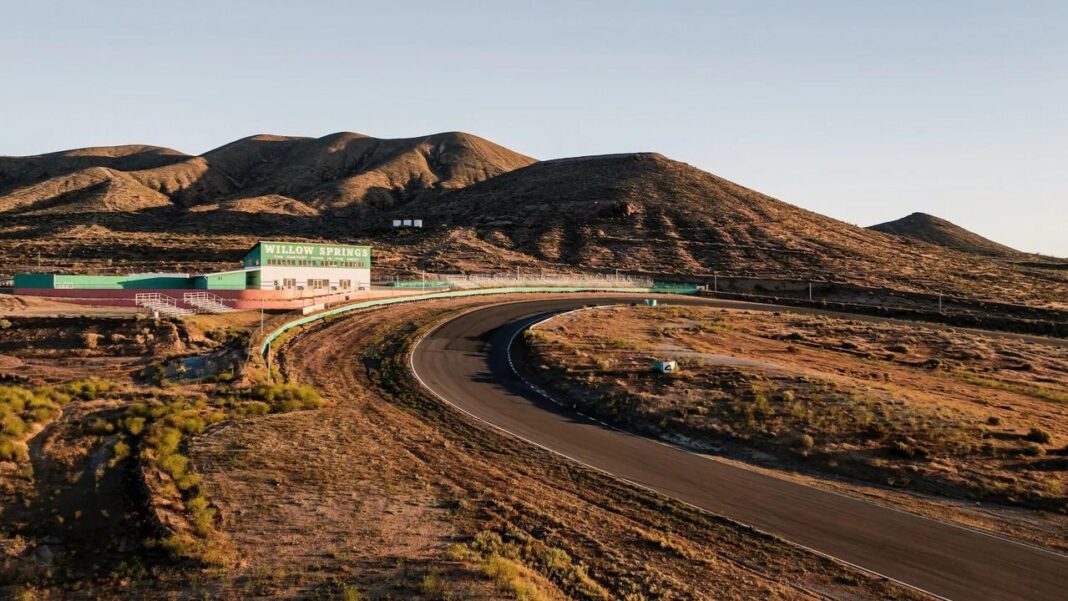 Altre piste in vendita Acquisizione della Willow Springs International Raceway da parte di CrossHarbor Capital Partners