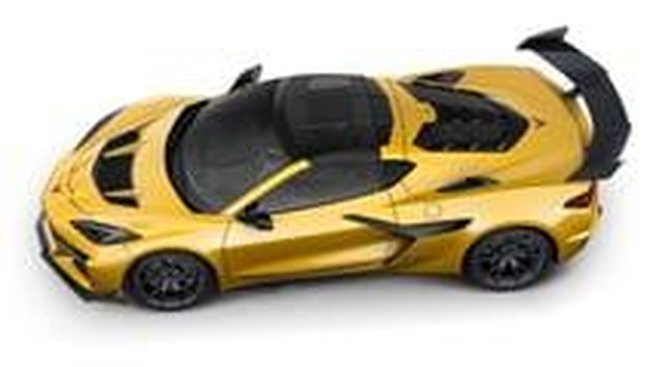 Componenti_e_prezzo_del_pacchetto_RFXwLPBvvs - Veicoli24 Source: Motor1 - - Corvette ZR1 configurator