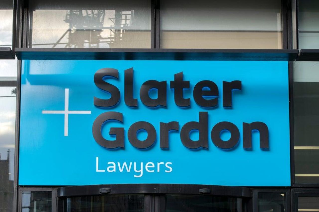 Critiche_allintervento_del_Cancelliere_9wR59y2r0u - Veicoli24 Critiche all'intervento del Cancelliere - Immagine di Slater & Gordon