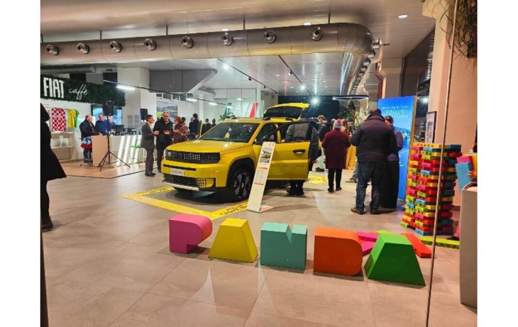 Dettagli sul tour e informazioni aggiuntive Grande Panda: il tour 'LA PRIMA' per il lancio del nuovo modello FIAT