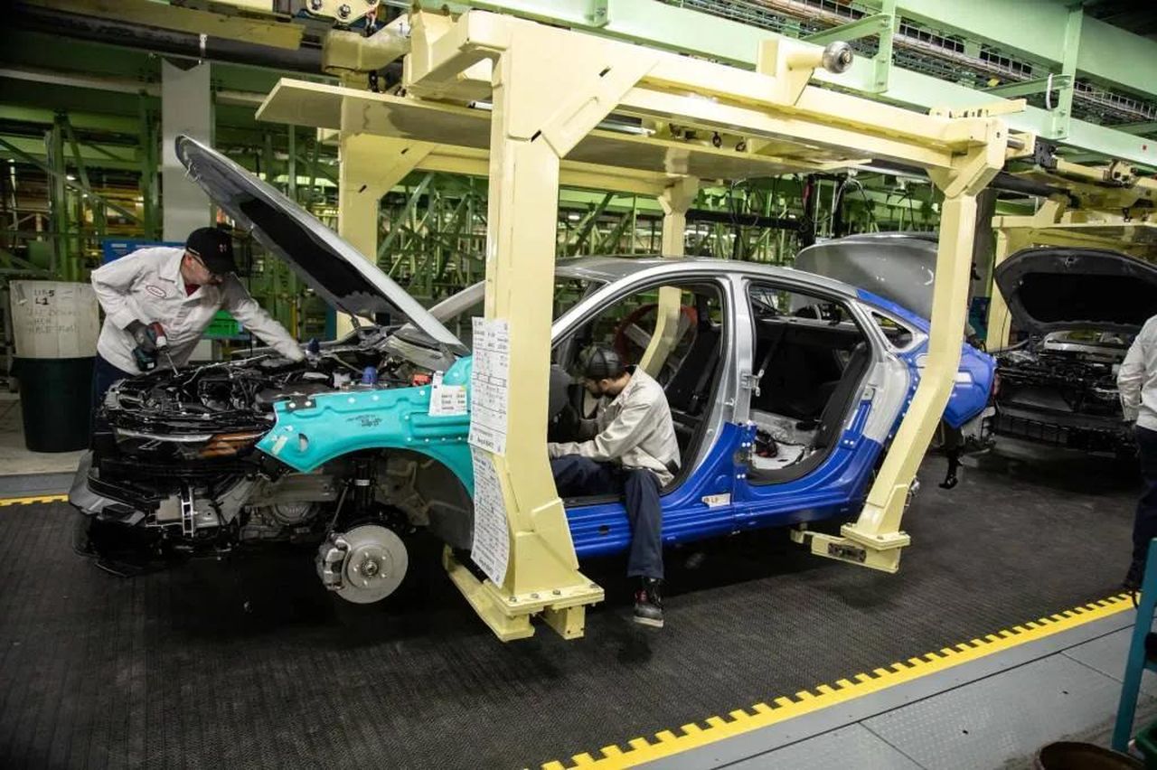Honda_EV_ibridi_e_modelli_a_benzina_sulla_stessa_linea_ciPaahEEl4 - Veicoli24 Honda EV, ibridi e modelli a benzina sulla stessa linea - Assemblaggio Honda Accord a Marysville