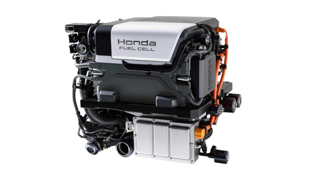 Strategia di Honda per i generatori di energia a idrogeno Honda presenta un nuovo modulo a celle a combustibile a idrogeno