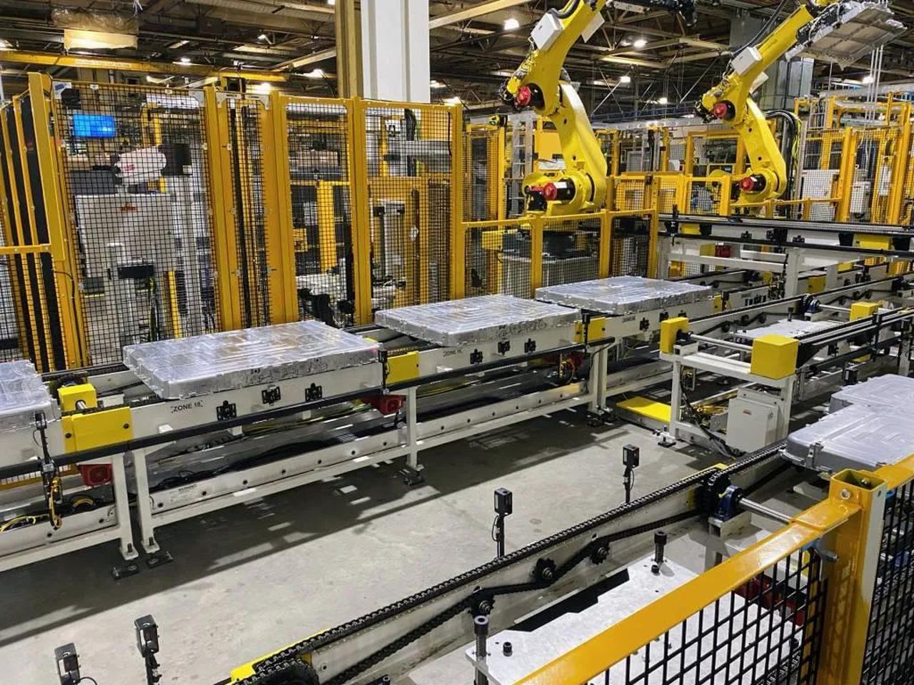 Honda_semina_il_futuro_con_i_suoi_modelli_tradizionali_i2thbwh69O - Veicoli24 Honda semina il futuro con i suoi modelli tradizionali - Casi della batteria Honda 0 Series