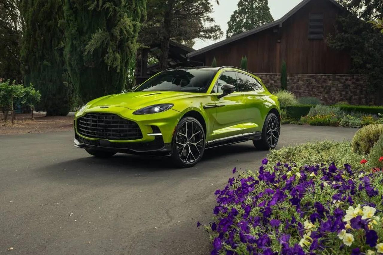 I_motori_a_combustione_continueranno_a_vivere_il_pi_a_lungo_possibile_Ujik4Sr5Ny - Veicoli24 I motori a combustione continueranno a vivere il più a lungo possibile - 2025 Aston Martin DBX707