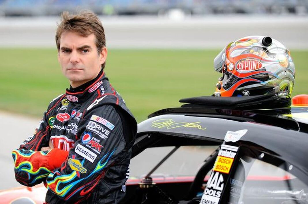 La storia tra Cruise e Gordon nel mondo NASCAR Jeff Gordon e Tom Cruise: possibile sequel di 'Days of Thunder'