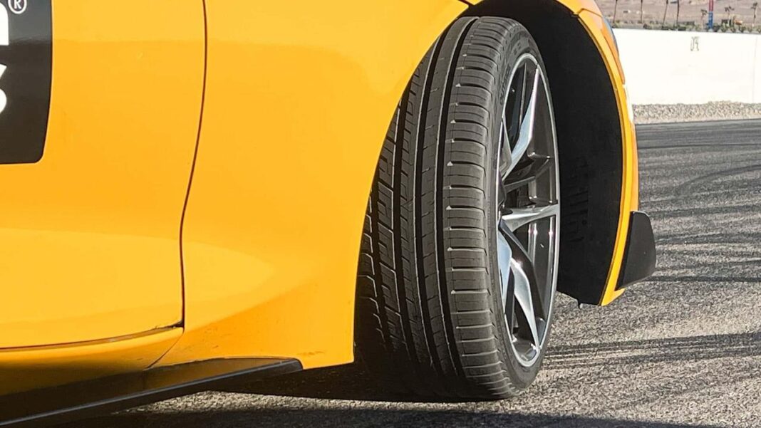 Sicurezza e Garanzia Nokian Surpass: Un Pneumatico All-Season Economico e Performante