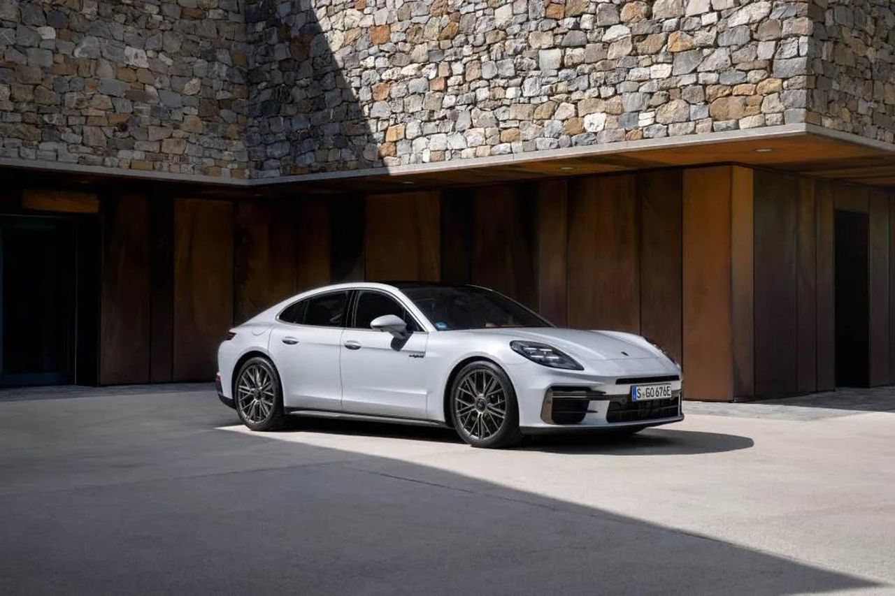 Porsche_Panamera_Turbo_S_EHybrid_NNL26bgV1V - Veicoli24 Porsche Panamera Turbo S E-Hybrid - 2025 Porsche Panamera Turbo S E-Hybrid