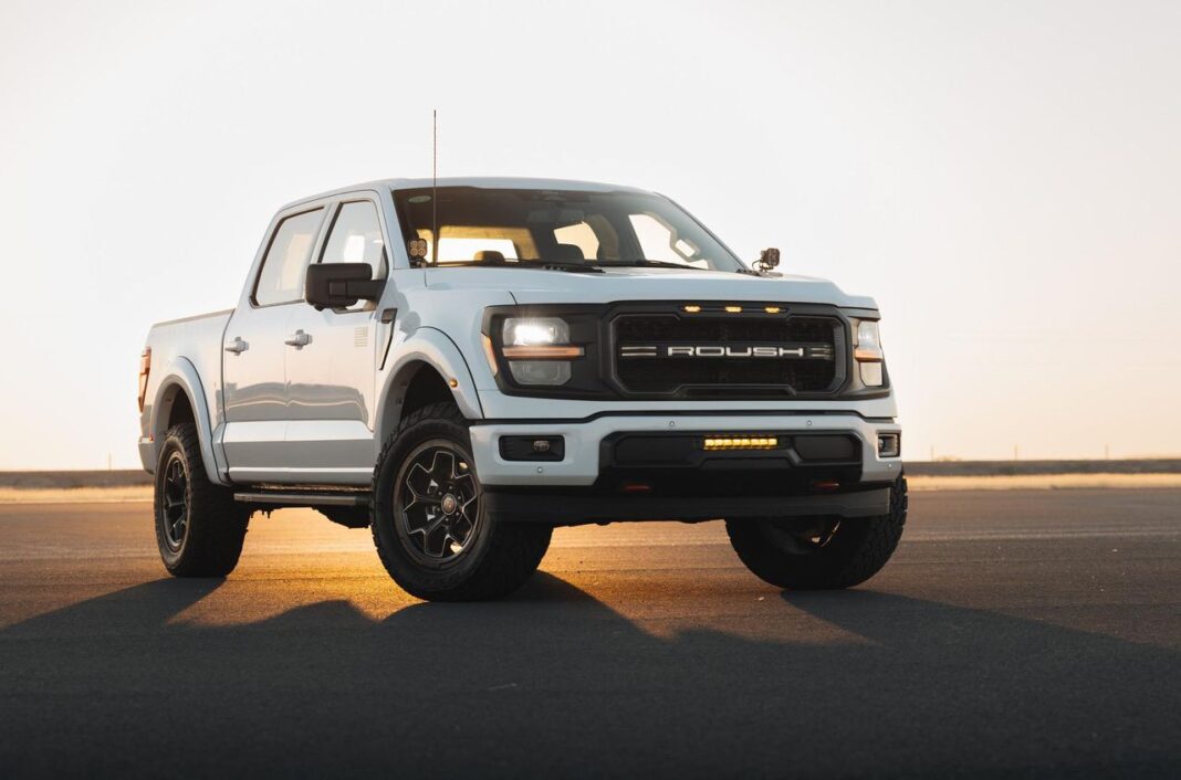 Pacchetto Roush Ready e prezzi Roush presenta aggiornamenti off-road per il Ford F-150 2025