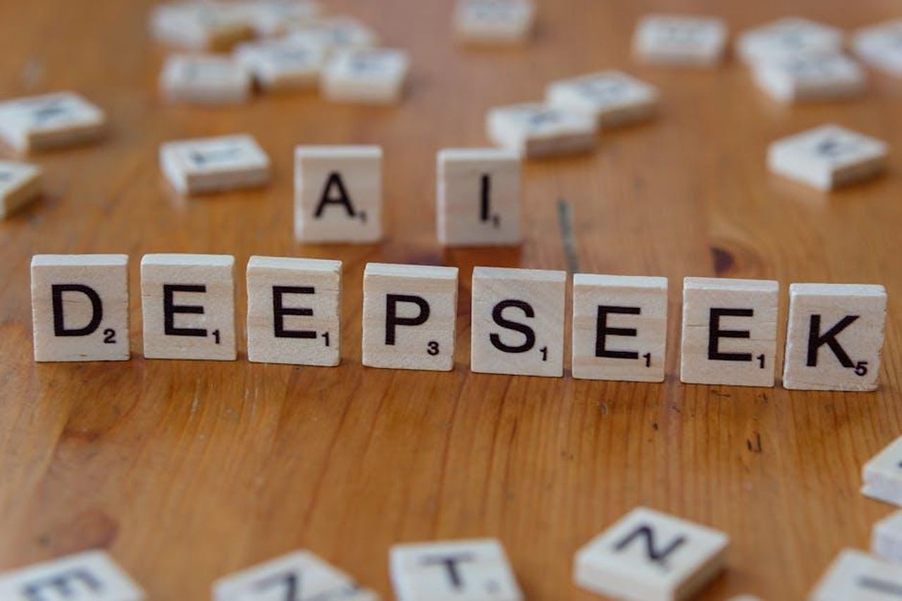 Strategia_di_denominazione_e_differenze_di_design_SFtB7ntDPb - Veicoli24 Source: Markus Winkler - pexels - Free stock photo of ai, artificial inteligence, assistance